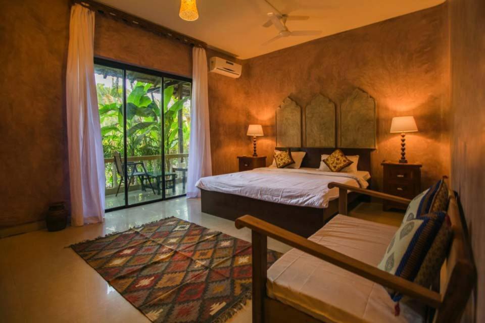 Devarya Wellness Beach Resort Morjim Ngoại thất bức ảnh