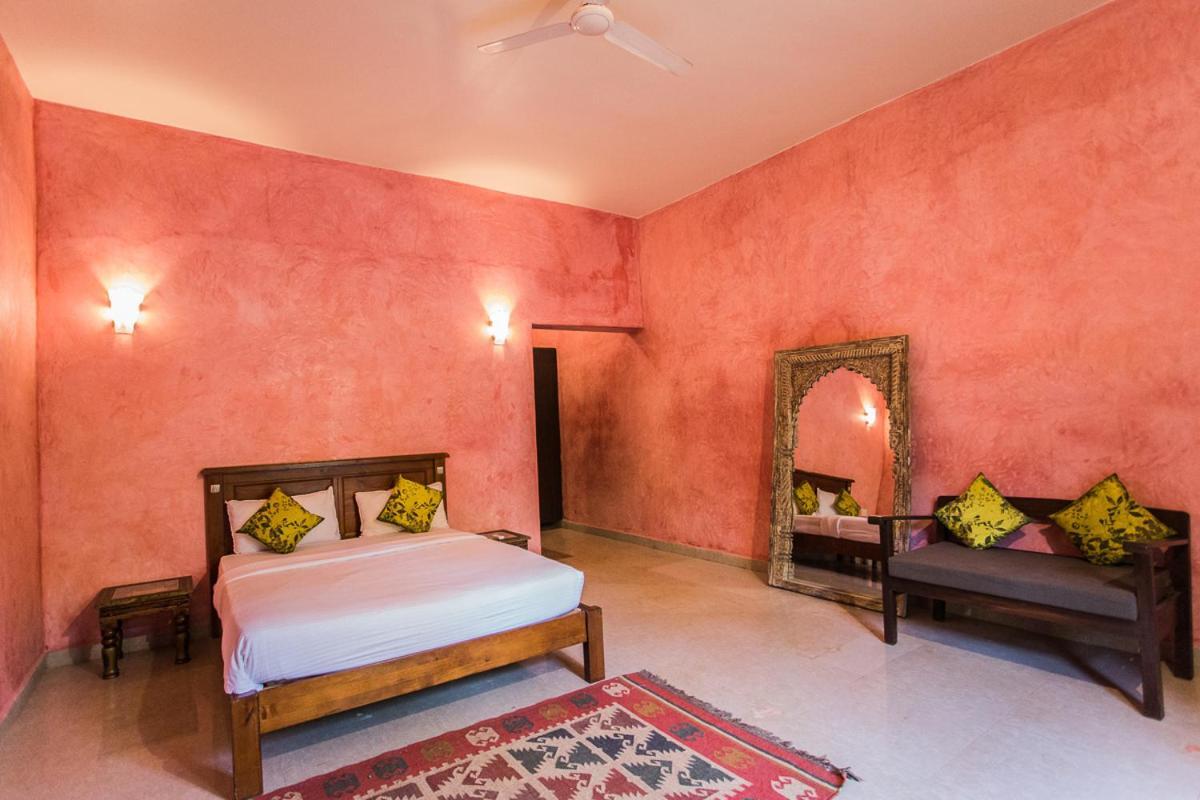 Devarya Wellness Beach Resort Morjim Ngoại thất bức ảnh