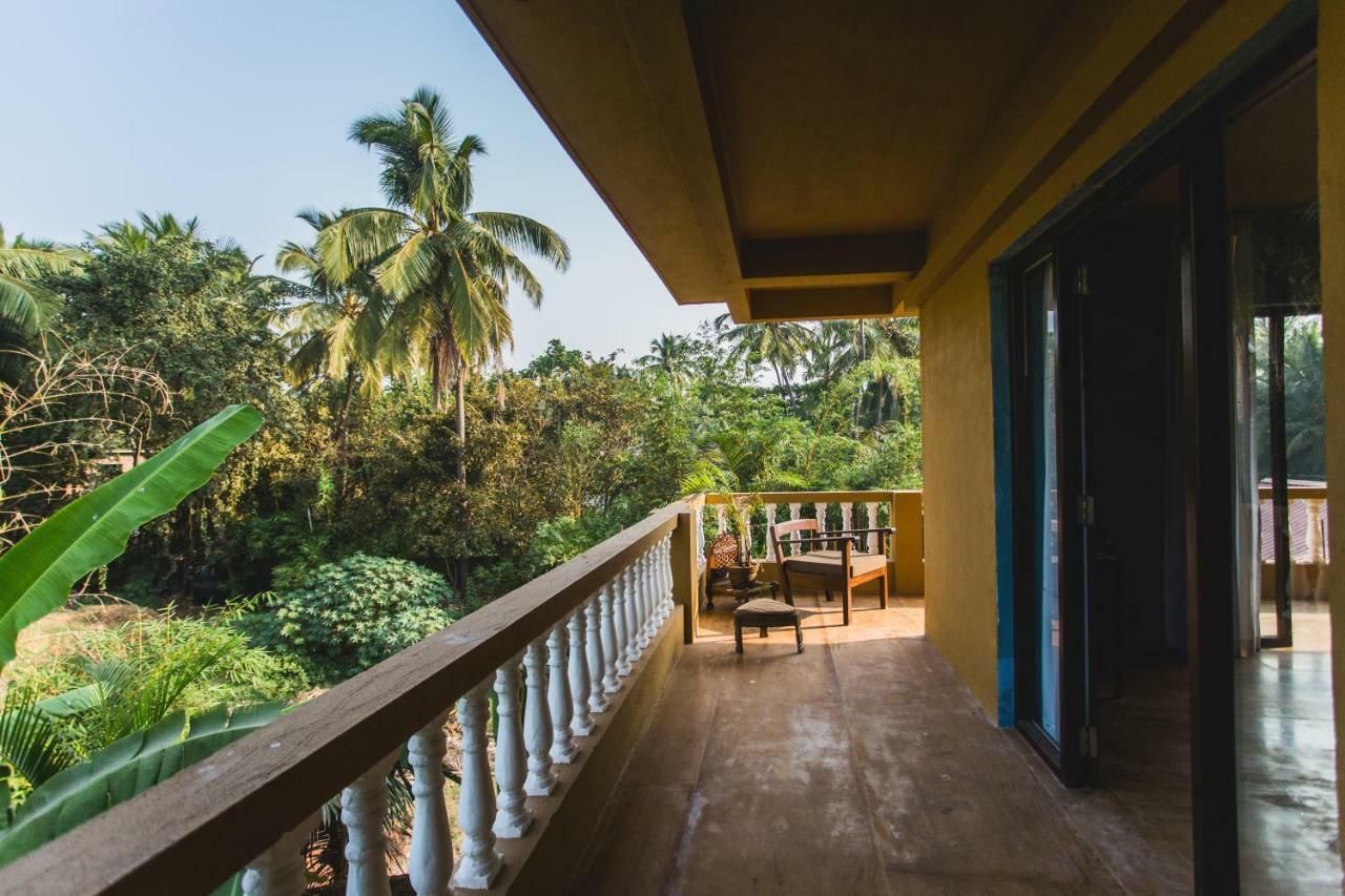 Devarya Wellness Beach Resort Morjim Ngoại thất bức ảnh