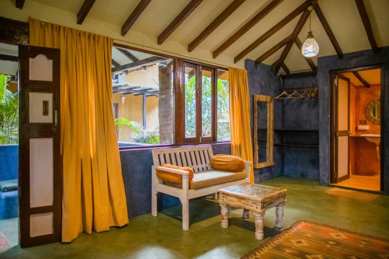 Devarya Wellness Beach Resort Morjim Ngoại thất bức ảnh